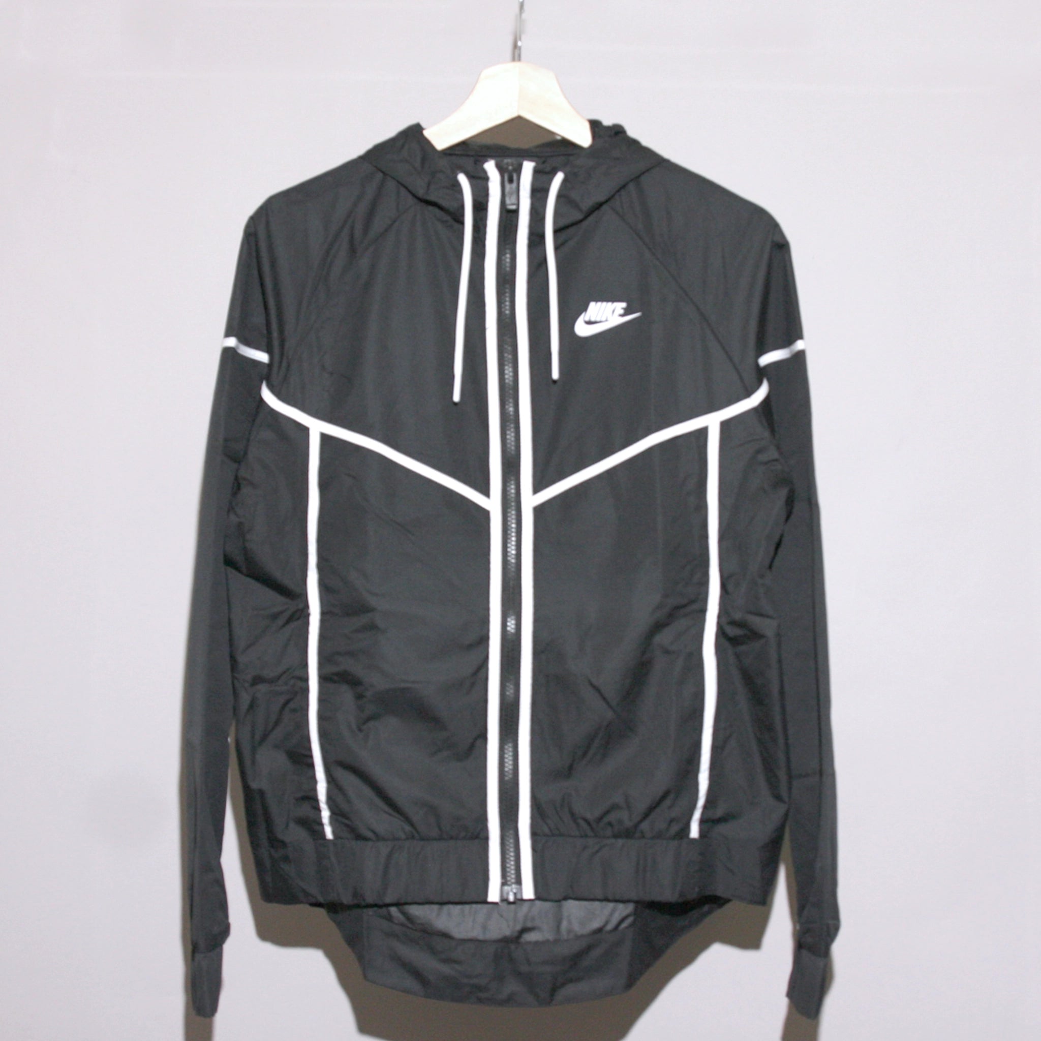 NIKE Womens Sportswear Windrunner Hooded Jacket Chenille Fabric Brocade Fabric Lace Fabric NIKE Womens Sportswear Windrunner Hooded Jacket Chenille Fabric Brocade Fabric Lace Fabric