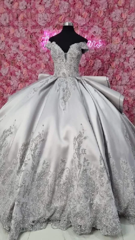 Luxurious Off The Shoulder Silver Quinceanera Dress,Silver Ball Gown Y1157