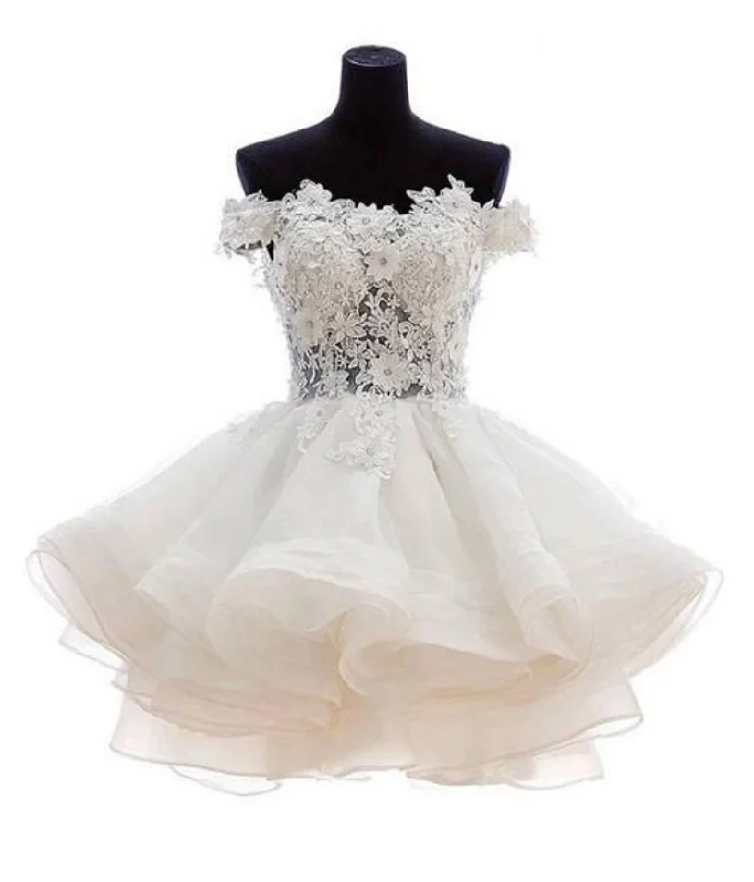 White sweetheart lace applique short cute white homecoming dress Off Shoulder Organza Short Lace Applique Teen Formal Dress c3219 White sweetheart lace applique short cute white homecoming dress Off Shoulder Organza Short Lace Applique Teen Formal Dress c3219