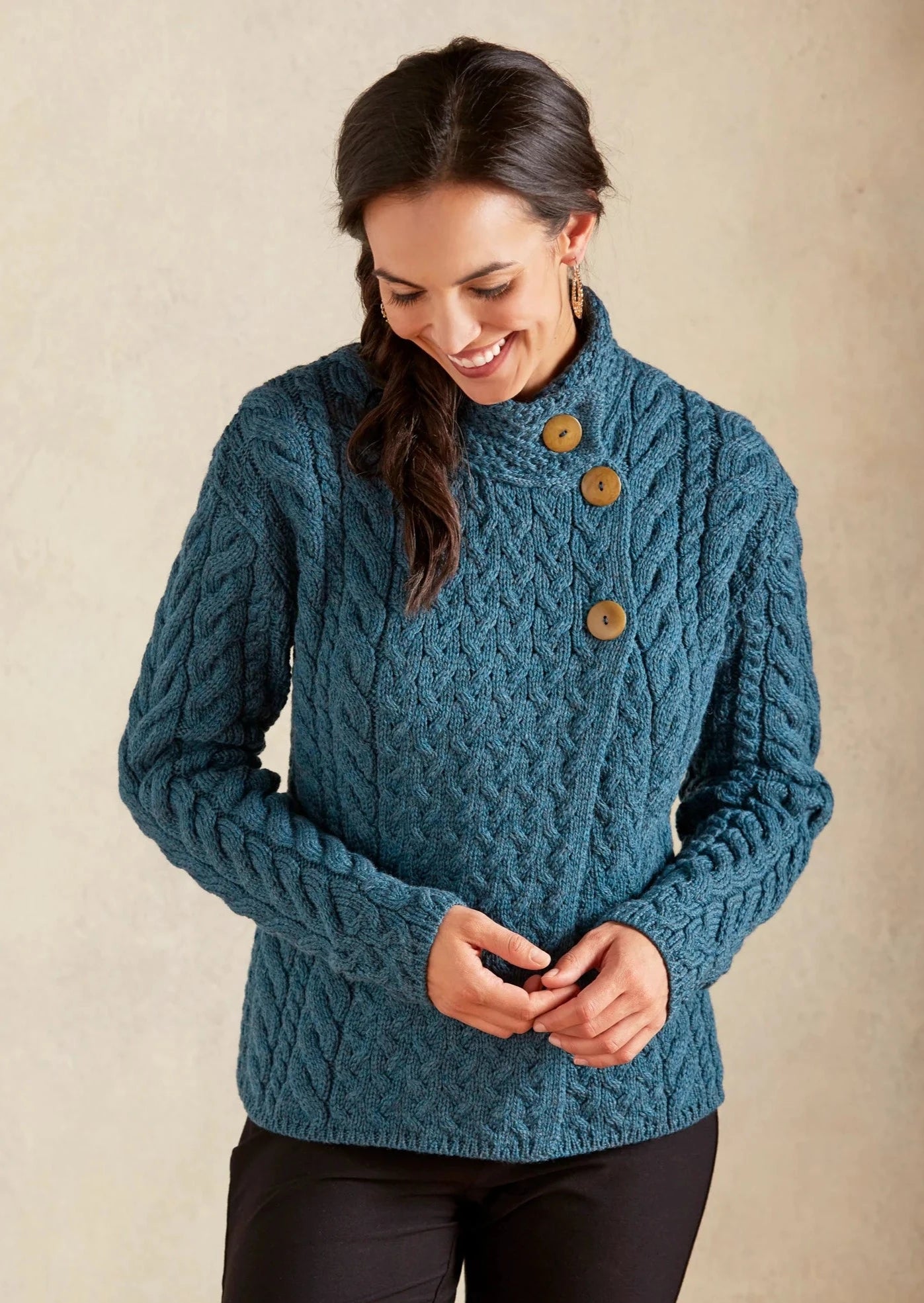 Aran 3 Buttons Trellis Cardigan | Irish Sea Ribbed Striped Patterned