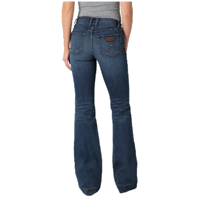 112328737 Wrangler Women's Retro Mae Trouser Mid Rise Jean - Blair Trousers Travel Practical 112328737 Wrangler Women's Retro Mae Trouser Mid Rise Jean - Blair Trousers Travel Practical
