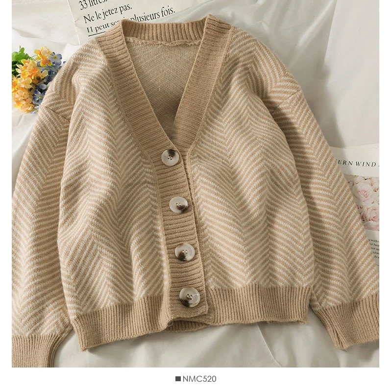 Contrast stitched striped loose skinny cardigan sweate  1974 Zippered Front Buttoned Front Snap Front