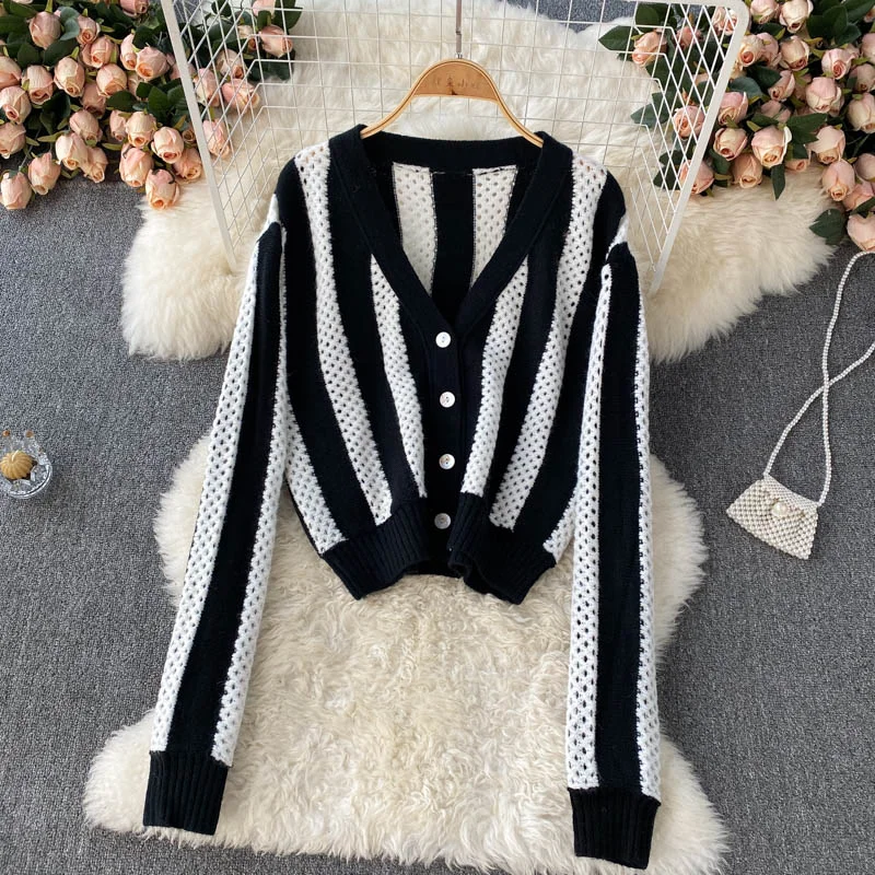Simple striped long-sleeved short cardigan sweater  008 Satin Blend Silk Blend Wool Blend