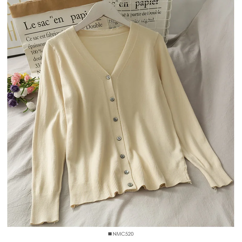 Single breasted V-neck cardigan long sleeve bottomed blouse female 1794 Fitted Loose Oversized Single breasted V-neck cardigan long sleeve bottomed blouse female 1794 Fitted Loose Oversized
