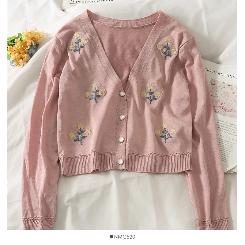 Vintage embroidered short cardigan single breasted long sleeved sweater 1811 Spandex Blend Rayon Blend Denim Blend Vintage embroidered short cardigan single breasted long sleeved sweater 1811 Spandex Blend Rayon Blend Denim Blend